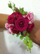 Load image into Gallery viewer, OASIS® Mini Deco With Loop