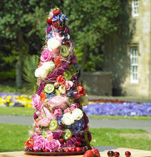 Load image into Gallery viewer, OASIS® Cone 32CM Height With Net