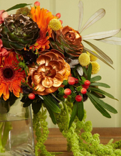 Load image into Gallery viewer, Design Master Premium Metallic Spray-Bronze Medal