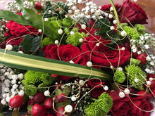 Load image into Gallery viewer, OASIS 10MM PEARL ON WIRE (BLACK/BLACK)