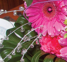 Load image into Gallery viewer, OASIS™ 10MM PEARL ON WIRE (CLEAR/SILVER)