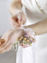 Load image into Gallery viewer, OASIS® Velcro Wristlet