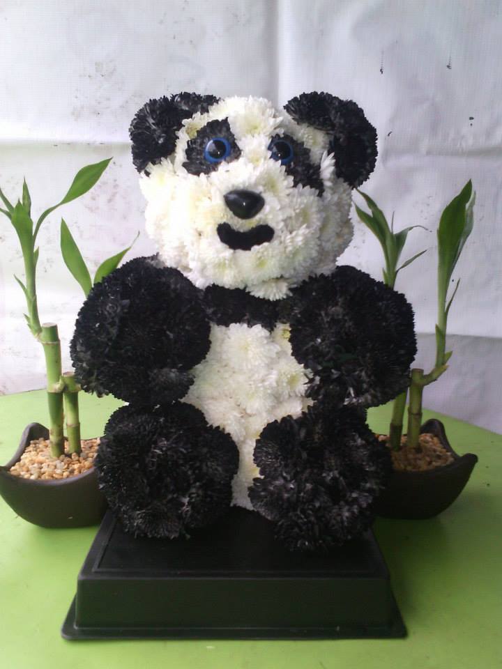 Oasis 3D Bear is a pre-cut 3D bear shaped floral foam