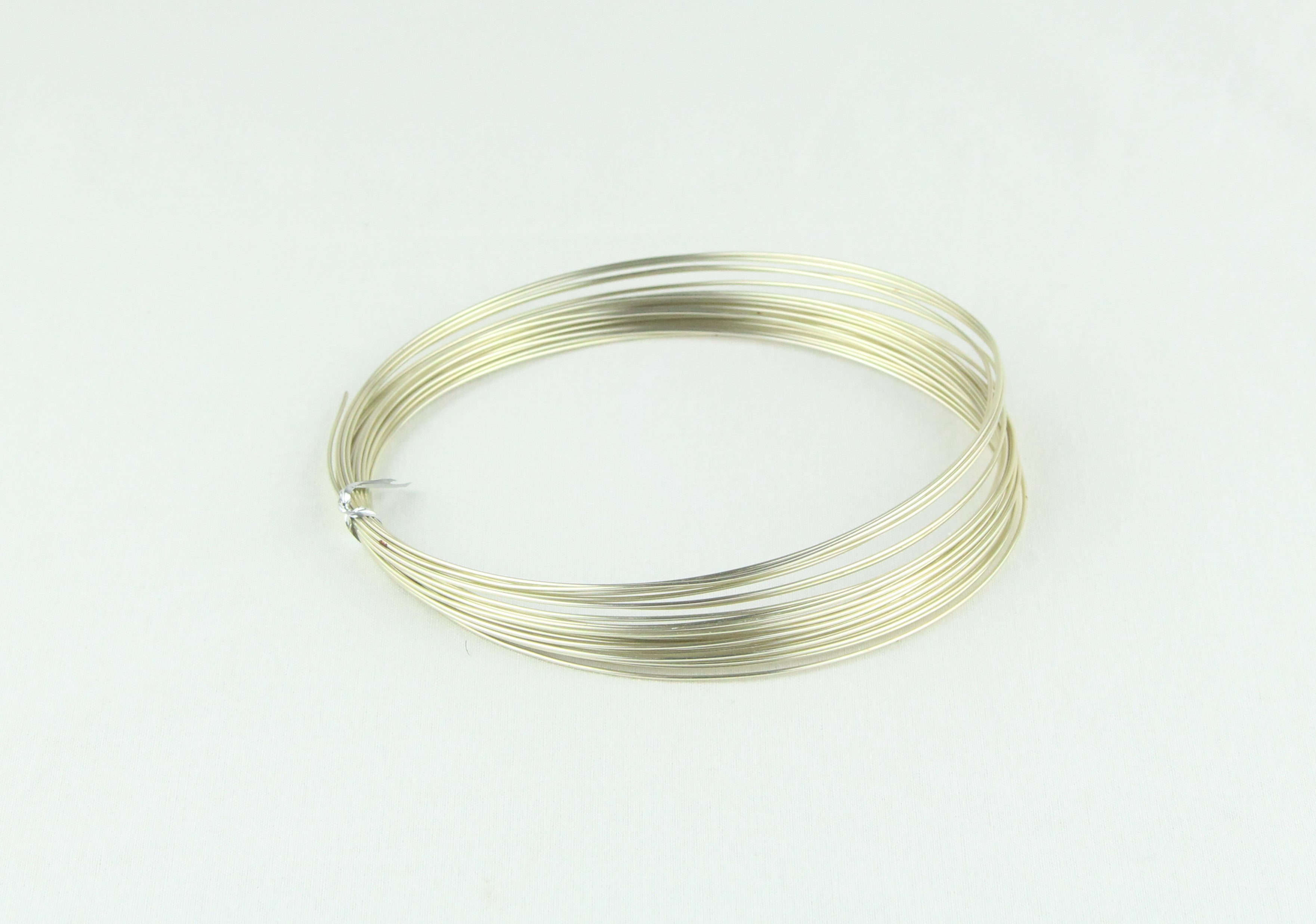 Oasis Round Aluminum Wire 2MM is easy to shape. – OASIS® Floral ...